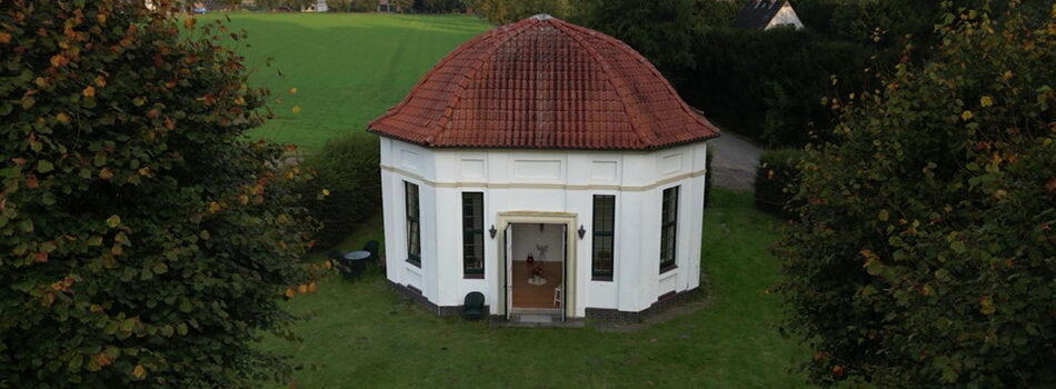 Lindenallee in Seestermühe